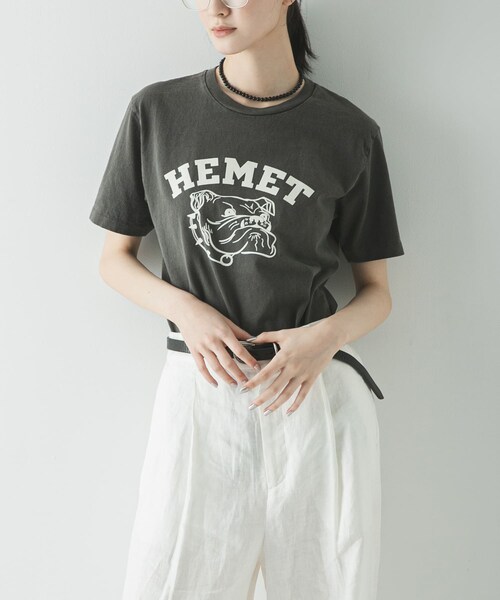 URBAN RESEARCH（アーバンリサーチ）の「『別注』Mixta×URBAN RESEARCH　HEMET（Tシャツ/カットソー・レディース・CAMEL/NATURAL/V BLACK・S）」の5枚目の写真
