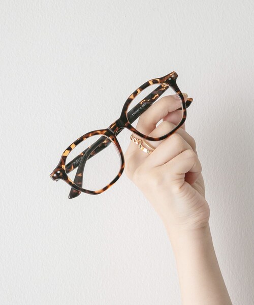 SMELLY（スメリー）の「オクタゴンフレームダテメガネ（メガネ・レディース・BLK/DEMI/OLV・-）」の4枚目の写真