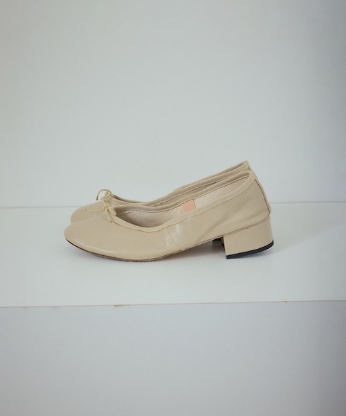 ADAM ET ROPE'（アダムエロペ）の「【porselli（ポルセリ）】ストラップバレエヒール（バレエシューズ・レディース・ブラック/ベージュ系・36/37/38/39）」の14枚目の写真