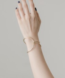 SMELLY | ニュアンスメタルクロスバングル(ブレスレット)