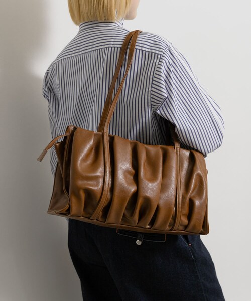 THE GOODLAND MARKET（ザグッドランドマーケット）の「ALICE MARTHA　RABBAH（トートバッグ・レディース・BLACK/TAN・Free）」の8枚目の写真