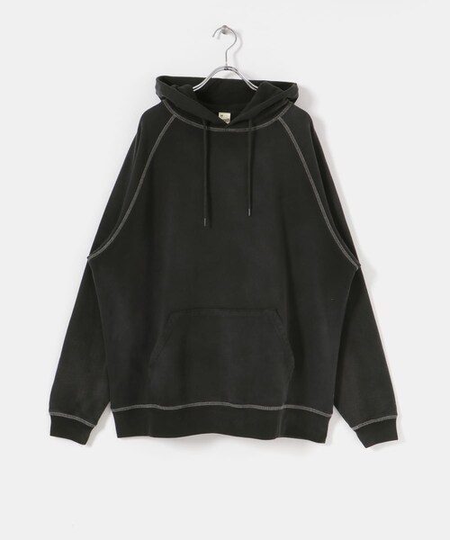 ITEMS URBANRESEARCH（アイテムズ アーバンリサーチ）の「SCREEN STARS　日焼け加工 カラースウェットパーカー（パーカー・メンズ・BLU/NTL/ORG/BLK・M/L）」の21枚目の写真