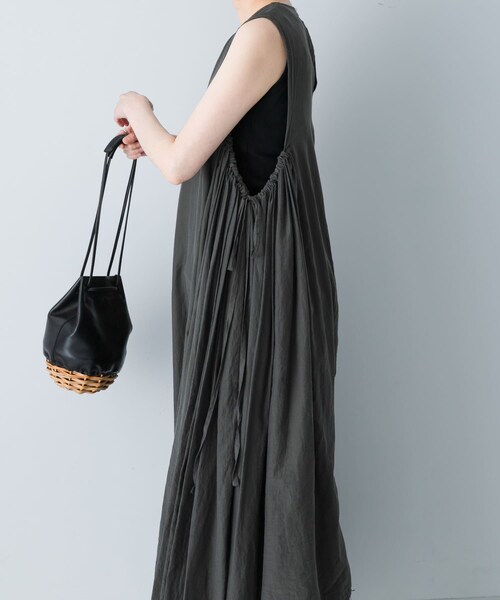 かぐれ（カグレ）の「quitan　DRESS（ワンピース・レディース・IRON GREY/PALE ROSE・FREE）」の6枚目の写真