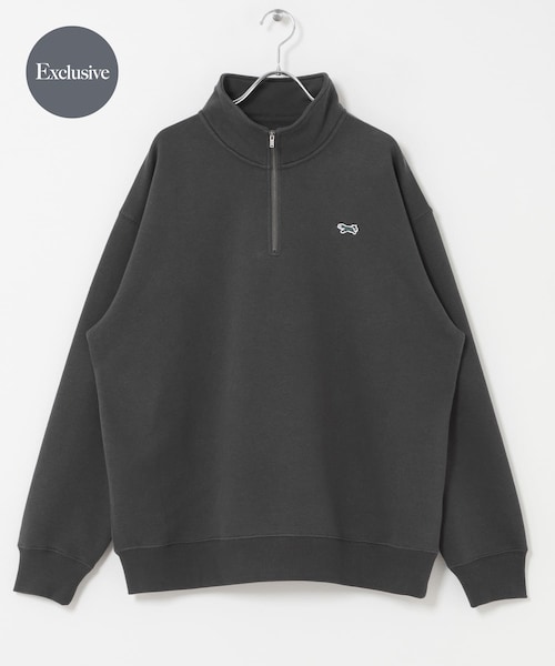 URBAN RESEARCH DOORS(アーバンリサーチドアーズ)の「『別注』PENNEYS×DOORS THE FOX ハーフジップスウェット(スウェット・メンズ・ASH GRAY/CHARCOAL/PURPLE・M/L/XL)」の2枚目の写真