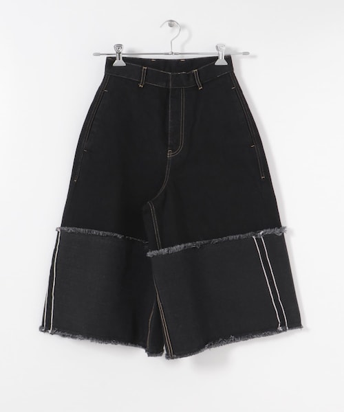URBAN RESEARCH(アーバンリサーチ)の「LIVINGTONE DOLK4 - Flair culottes(デニムパンツ・レディース・BLK WHT/BLACK・34/36)」の2枚目の写真