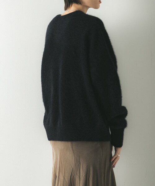 URBAN RESEARCH(アーバンリサーチ)の「FOX/CASHMEREルーズニット(ニット/セーター・レディース・L.PINK/TOP BROWN/BLACK・FREE)」の8枚目の写真