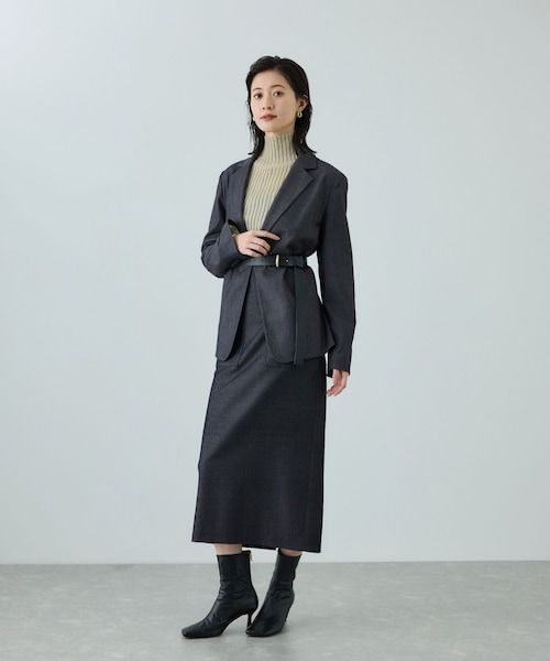 ROPE'（ロペ）の「トリアセツイル シングルテーラードジャケット(デニムライク)/セットアップ対応（テーラードジャケット・レディース・ブラック/ネイビー系・36/38）」の11枚目の写真