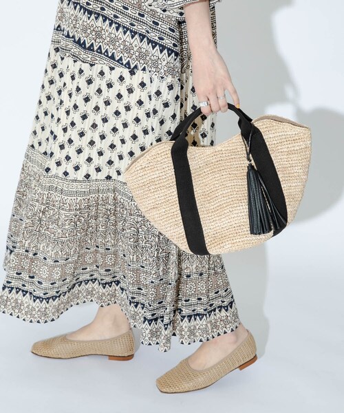 URBAN RESEARCH Sonny Label（アーバンリサーチサニーレーベル）の「VIOLAd’ORO　SANDRO V-8087（かごバッグ・レディース・nat×blk/nat×gold/br×gold・one）」の4枚目の写真