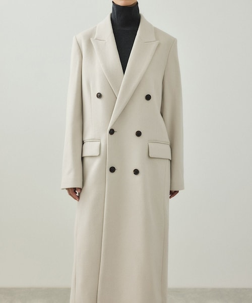 ADAM ET ROPE'（アダムエロペ）の「【EMOELLE】ピークドラペルダブルコート（チェスターコート・レディース・ブラック/ベージュ系・36/38）」の15枚目の写真