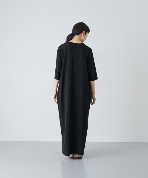 かぐれ（カグレ）の「『2サイズ展開』ヘンリーカットワンピース（ワンピース・レディース・BLACK/CHARCOAL・1/0）」の12枚目の写真