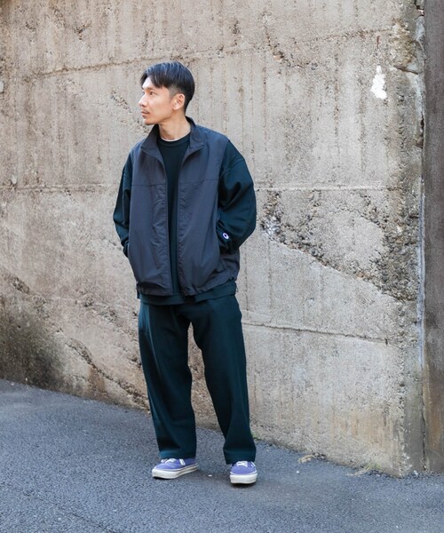 URBAN RESEARCH(アーバンリサーチ)の「Wide Dad NYLON DAD VEST(ベスト・メンズ・D.NAVY・1/2)」の12枚目の写真