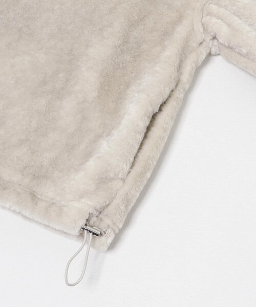 THE GOODLAND MARKET（ザグッドランドマーケット）の「『別注』MIDIUMISOLID×TGM　boa blouson（ブルゾン・レディース・white/gray・FREE）」の9枚目の写真