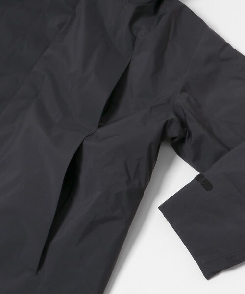 URBAN RESEARCH(アーバンリサーチ)の「DESCENTE ALLTERRAIN HYBRID INSULATED COAT(その他アウター・メンズ・GY03/BK00・M/L/O)」の5枚目の写真
