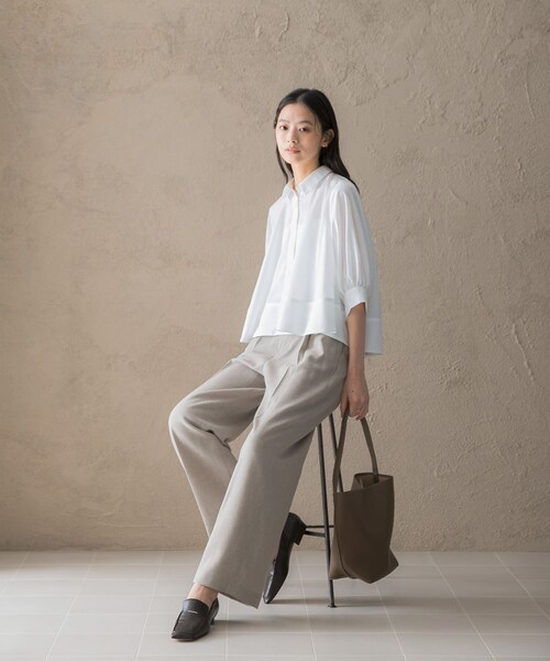 URBAN RESEARCH ROSSO（アーバンリサーチロッソ）の「ウォッシャブルブライトローンシャツブラウス（シャツ/ブラウス・レディース・OFF WHITE/BLACK/SAX・Free）」の9枚目の写真