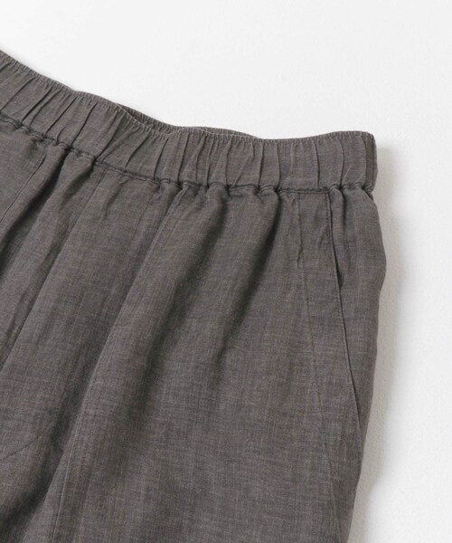 URBAN RESEARCH(アーバンリサーチ)の「YLEVE LINEN POPLIN PANTS(その他パンツ・メンズ・011 SUMI/050 BROWN・3/4)」の5枚目の写真