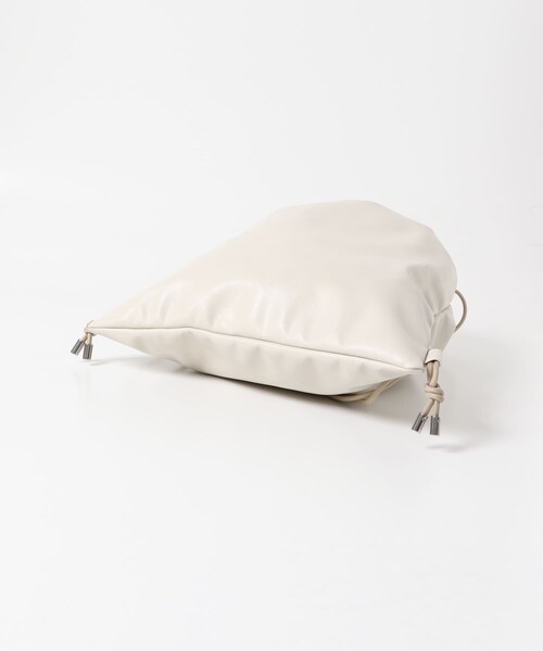 URBAN RESEARCH Sonny Label（アーバンリサーチサニーレーベル）の「エンボスロゴナップサック（バックパック/リュック・レディース・ブラック/アイボリー・one）」の11枚目の写真