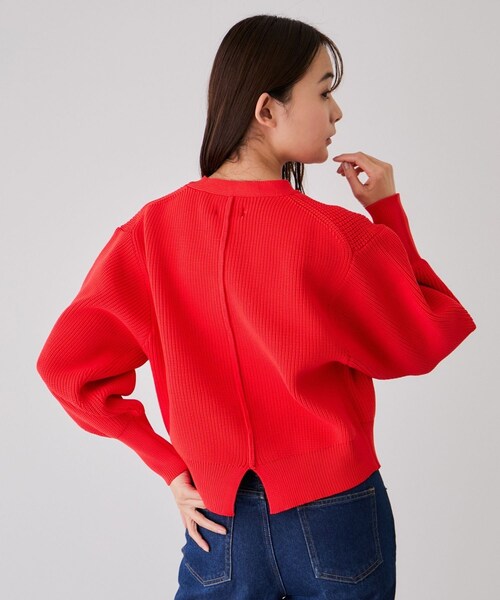 Jayro(ジャイロ)の「ビッグ釦柄切替バルーンカーディガン(カーディガン/ボレロ・レディース・ブラック/オフホワイト/オレンジ・F)」の22枚目の写真