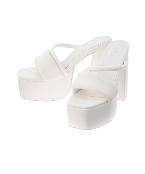 GYDA（ジェイダ）の「アシンメトリーラインパディングチャンキーサンダル（サンダル・レディース・オフホワイト/ブラック・S/M/L）」の4枚目の写真