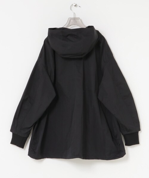 URBAN RESEARCH（アーバンリサーチ）の「コットンナイロンマウンテンパーカー（マウンテンパーカー・レディース・BLACK/CHARCOAL/BEIGE・FREE）」の15枚目の写真