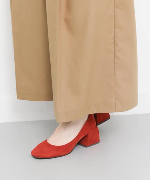 KBF（ケイビーエフ）の「スクエアヒールパンプス∴（パンプス・レディース・PINK BEIGE/TERRACOTTA・36/37/38）」の4枚目の写真