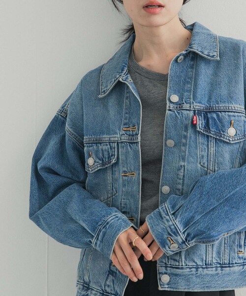 URBAN RESEARCH DOORS(アーバンリサーチドアーズ)の「LEVI’S 90S TRUCKER(デニムジャケット・レディース・CHOP・S)」の2枚目の写真