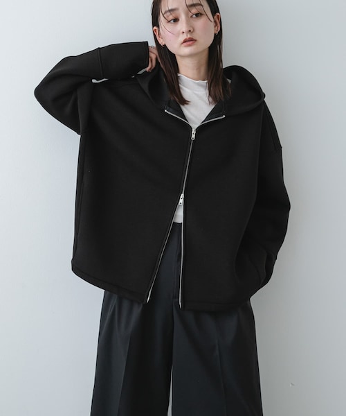 SENSE OF PLACE by URBAN RESEARCH(センスオブプレイスバイアーバンリサーチ)の「コクーンスリーブZIPパーカー(パーカー・レディース・IVORY/BLACK/GRAY・One)」の2枚目の写真
