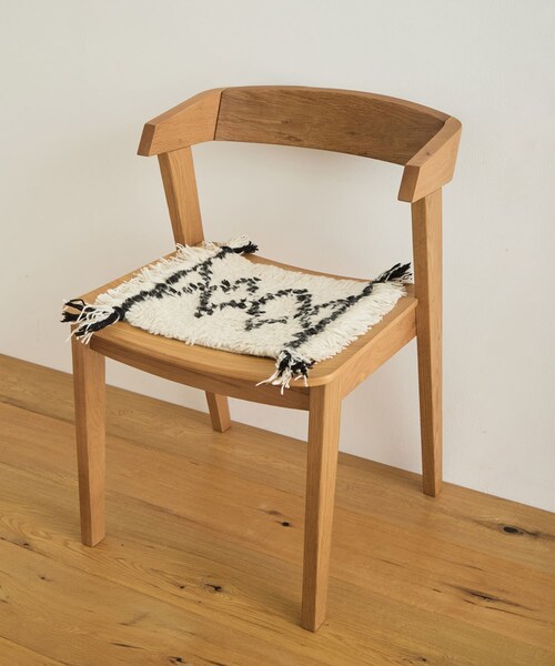 URBAN RESEARCH DOORS(アーバンリサーチドアーズ)の「RugRu MONICA Chair Rug(インテリア雑貨・メンズ・-・-)」の4枚目の写真