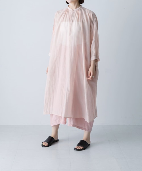かぐれ(カグレ)の「suzuki takayuki FEATHER DRESS(ワンピース・レディース・PEARL MIST/C BLOSSOM・Free)」の2枚目の写真