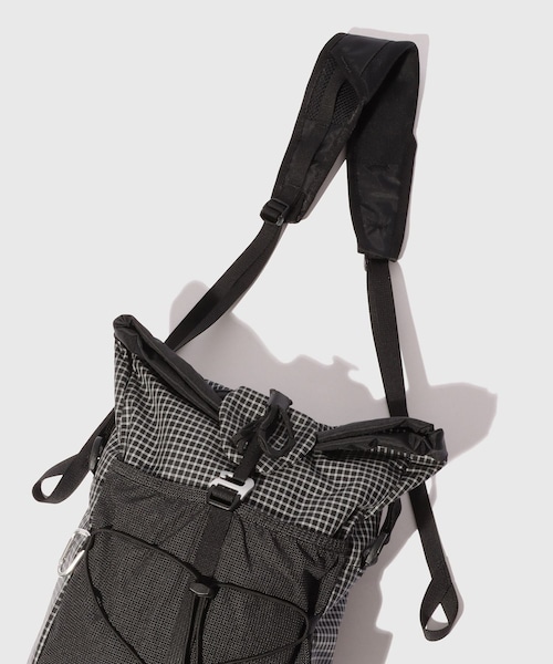 ADAM ET ROPE'(アダムエロペ)の「【BAL/バル】BAL/SPEAKEASY ULTRA GRID LOAM&LANE SHOULDER(ショルダーバッグ・メンズ・ブラック・F)」の16枚目の写真