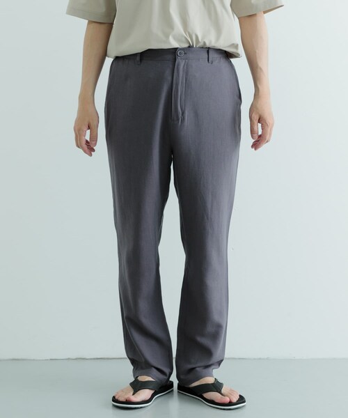 ITEMS URBANRESEARCH(アイテムズ アーバンリサーチ)の「コットン×リネン RELAX トラウザー(その他パンツ・メンズ・CHA/GRN/RED/BLK・M/L)」の17枚目の写真