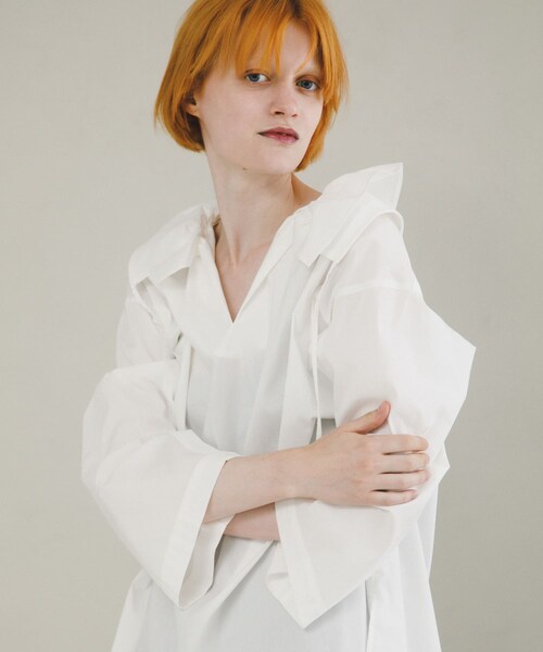 LAATO（ラート）の「frill skipper blouse（シャツ/ブラウス・レディース・パール/セメント・FREE）」の6枚目の写真