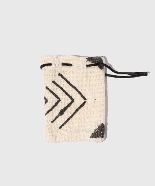 ADAM ET ROPE'(アダムエロペ)の「【Adawat'n Tuareg/アダワット トゥアレグ】Agharass(バングル/リストバンド・メンズ・シルバー・M/S)」の8枚目の写真