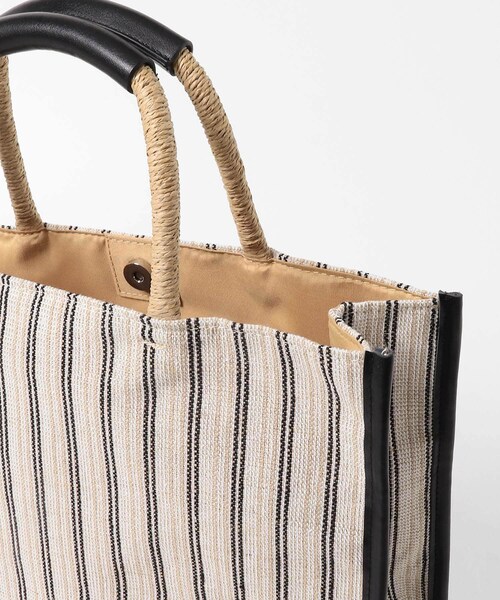 KBF（ケイビーエフ）の「スクエアヘンプBAG（トートバッグ・レディース・IVORY/BLACK・One）」の16枚目の写真