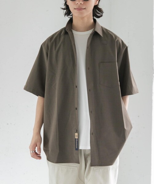URBAN RESEARCH DOORS(アーバンリサーチドアーズ)の「FORK&SPOON キャリーマンレギュラーカラーシャツ(シャツ/ブラウス・メンズ・LT.GREY/CHARCOAL/KHAKIBROWN・4/5)」の3枚目の写真