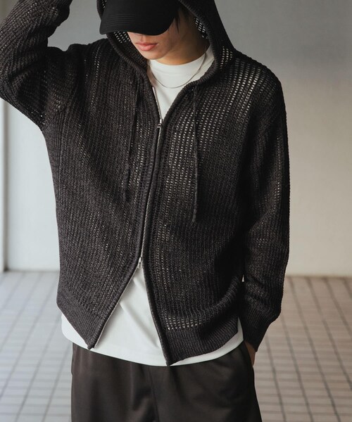 SENSE OF PLACE by URBAN RESEARCH(センスオブプレイスバイアーバンリサーチ)の「シアーメッシュフーディージップパーカー(パーカー・メンズ・BLACK/BROWN/GREIGE・M/L)」の4枚目の写真