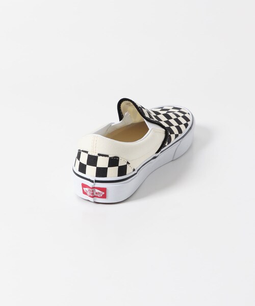 URBAN RESEARCH DOORS(アーバンリサーチドアーズ)の「VANS UA Classic Slip-On(スニーカー・レディース・BLACK・5.5/6/6.5)」の7枚目の写真