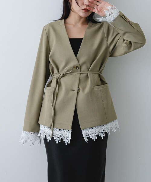 SENSE OF PLACE by URBAN RESEARCH(センスオブプレイスバイアーバンリサーチ)の「レースレイヤードノーカラージャケット(ノーカラージャケット・レディース・BLACK/Y.BEIGE・One)」の12枚目の写真