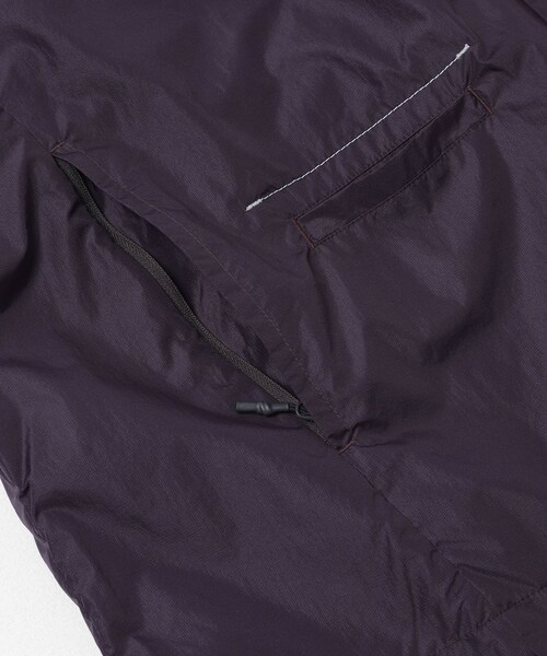 EKAL（エカル）の「and wander　OVERSIZED RIP JACKET（テーラードジャケット・メンズ・BLACK/PURPLE・M/L）」の11枚目の写真