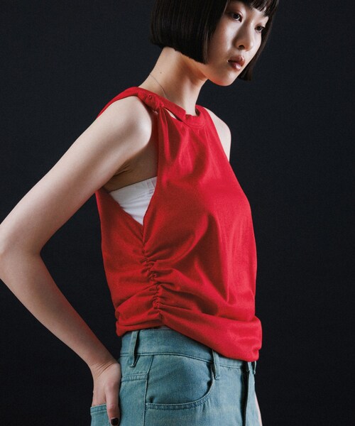 ADAM ET ROPE'(アダムエロペ)の「NO-SLEEVE KNOT DEZIGN TOPS(タンクトップ・レディース・ブラック/ライトグレー/レッド・38/40)」の12枚目の写真