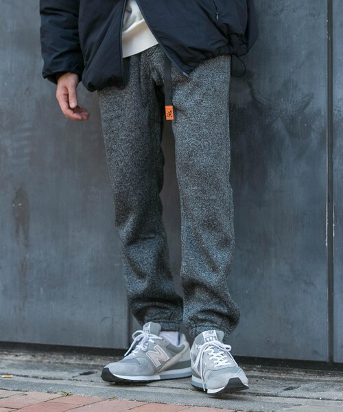 URBAN RESEARCH ROSSO（アーバンリサーチロッソ）の「『XLサイズあり』『別注』Gramicci　ボンディングフリースジョガーパンツ（その他パンツ・メンズ・BLACK/CHARCOAL/GRAY・S/M/L/XL）」の22枚目の写真