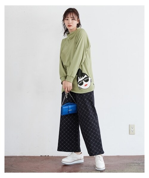 nissen（ニッセン）の「大きいサイズセットアップ（モックネックトップス+ワイドパンツ）【HAPPYFACE】（チュニック・レディース・ブルー+モカ系/セージグリーン+黒系/チャコールグレー+黒系・L/LL/3L/4L/5L/6L/8L/10L）」の14枚目の写真