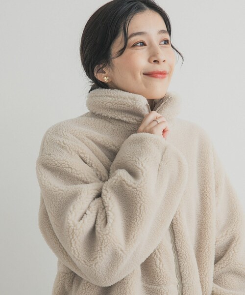 URBAN RESEARCH DOORS(アーバンリサーチドアーズ)の「ZIPボアブルゾン(テーラードジャケット・レディース・OFF/CHARCOAL・Free)」の6枚目の写真