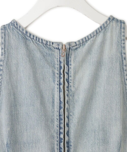ADAM ET ROPE'（アダムエロペ）の「【AURALEE（オーラリー）】FADED SELVEDGE LIGHT DENIM DRESS（ドレス・レディース・ブルー・1）」の8枚目の写真