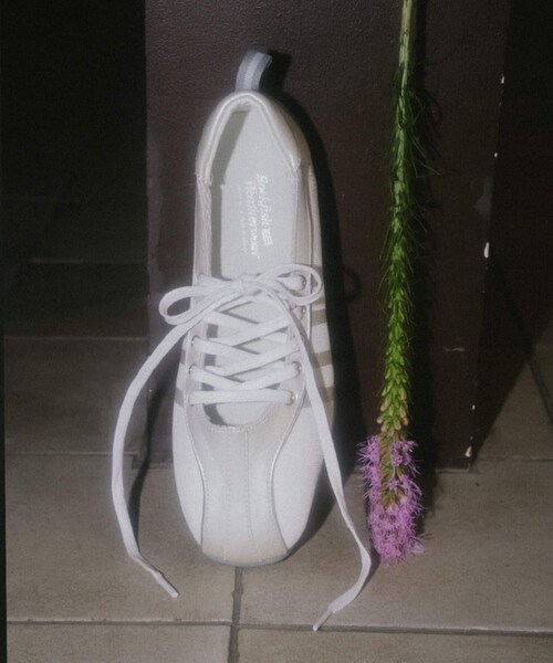 URBAN RESEARCH DOORS（アーバンリサーチドアーズ）の「BLISS LACE UP SNEAKERS（スニーカー・レディース・CREAMPEARL/LIGHT GREY/CHOCO/BLACK・23.5/24/24.5）」の7枚目の写真