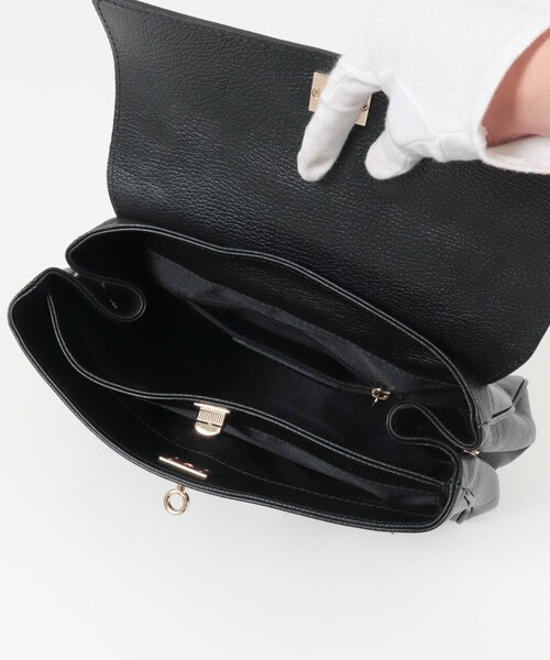 URBAN RESEARCH ROSSO（アーバンリサーチロッソ）の「AULENTTI　フラップバッグ（ハンドバッグ・レディース・BLACK/TAUPE・Free）」の10枚目の写真