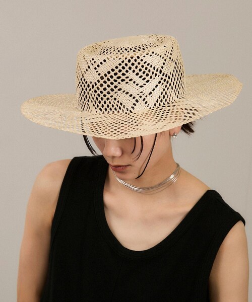 ADAM ET ROPE'（アダムエロペ）の「【chisaki】WONDER FULL LIFE × chisaki Natural grass（ハット・レディース・キナリ・F）」の18枚目の写真
