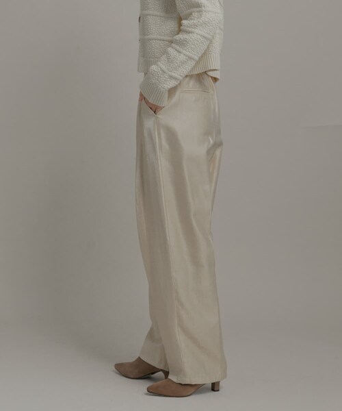 URBAN RESEARCH Sonny Label（アーバンリサーチサニーレーベル）の「シャイニーツイルサテンパンツ（その他パンツ・レディース・バター/ブラウン・36/38）」の19枚目の写真