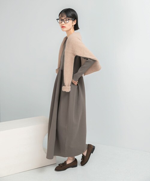 URBAN RESEARCH ROSSO（アーバンリサーチロッソ）の「『WEB/一部店舗限定』フォルムシルエットVネックリブワンピース（ワンピース・レディース・MOCHA/DARK RED/NAVY・36/38）」の17枚目の写真