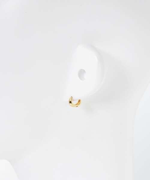 URBAN RESEARCH（アーバンリサーチ）の「decor『デコール』　Plump Drop Pierce M GD（ピアス（両耳用）・レディース・GOLD・-）」の11枚目の写真