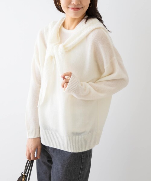 URBAN RESEARCH ROSSO（アーバンリサーチロッソ）の「F by ROSSO　ヘアリーニットプルオーバー+ニットスカーフ（ニット/セーター・レディース・OFF WHITE/BEIGE/GRAY・FREE）」の9枚目の写真